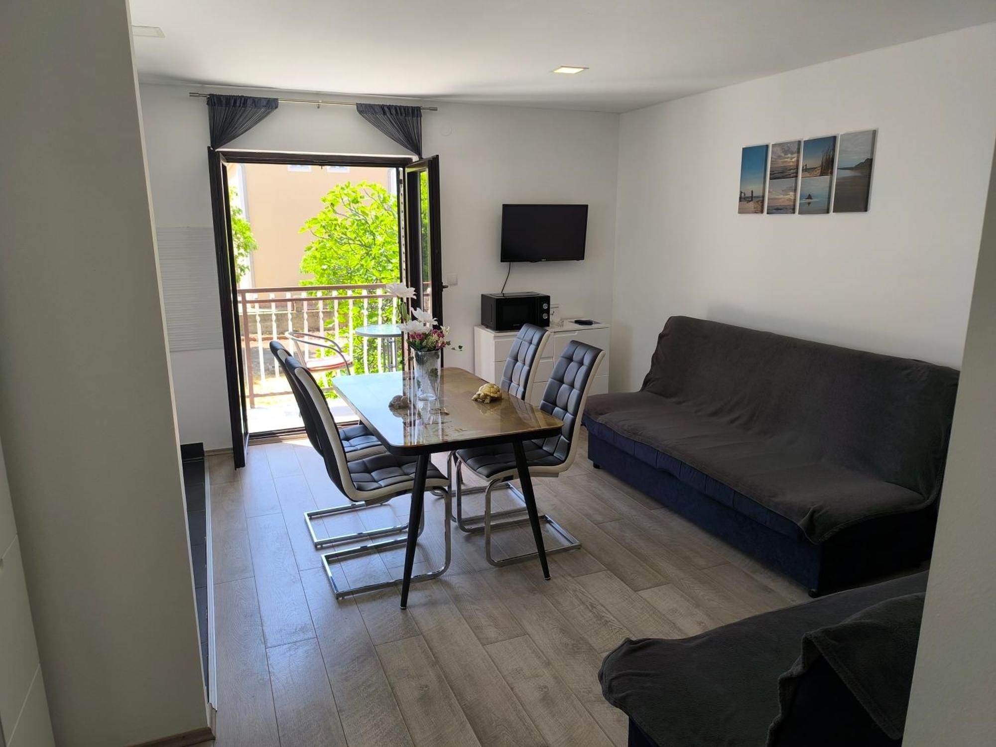 Apartmani Jadranka Vodice Bilik gambar