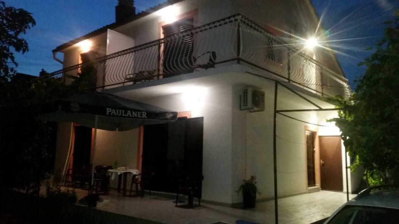 Apartmani Jadranka Vodice Luaran gambar