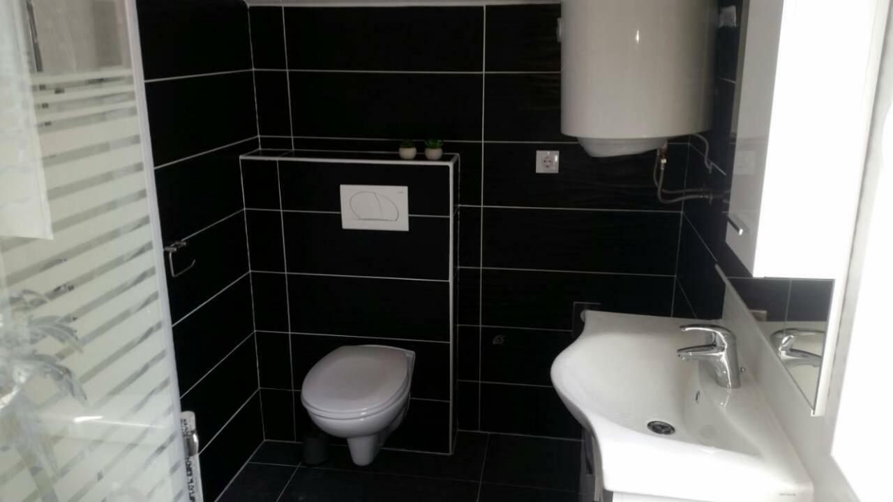 Apartmani Jadranka Vodice Luaran gambar